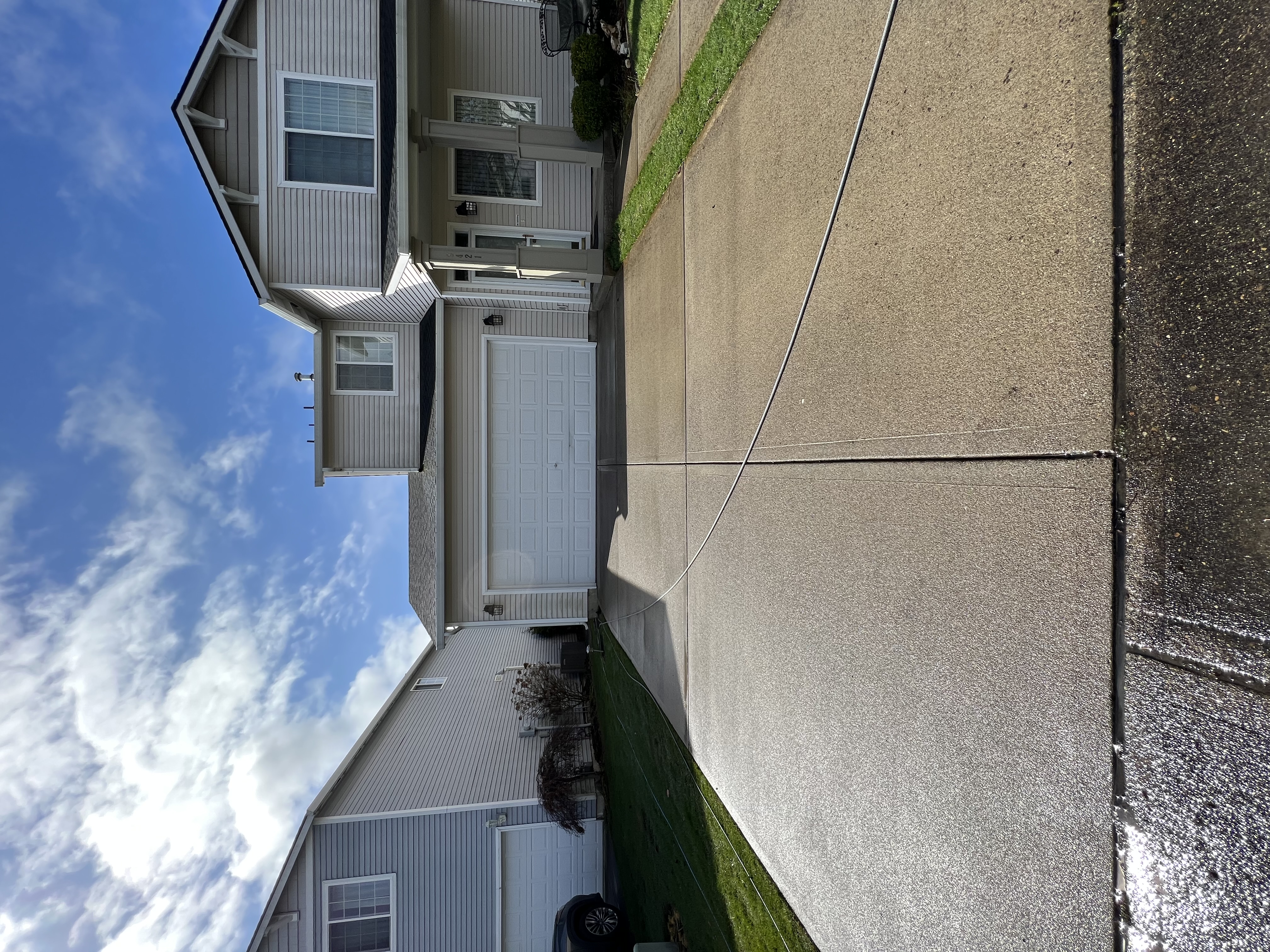 Pressure Washing in Lacey, WA Thumbnail